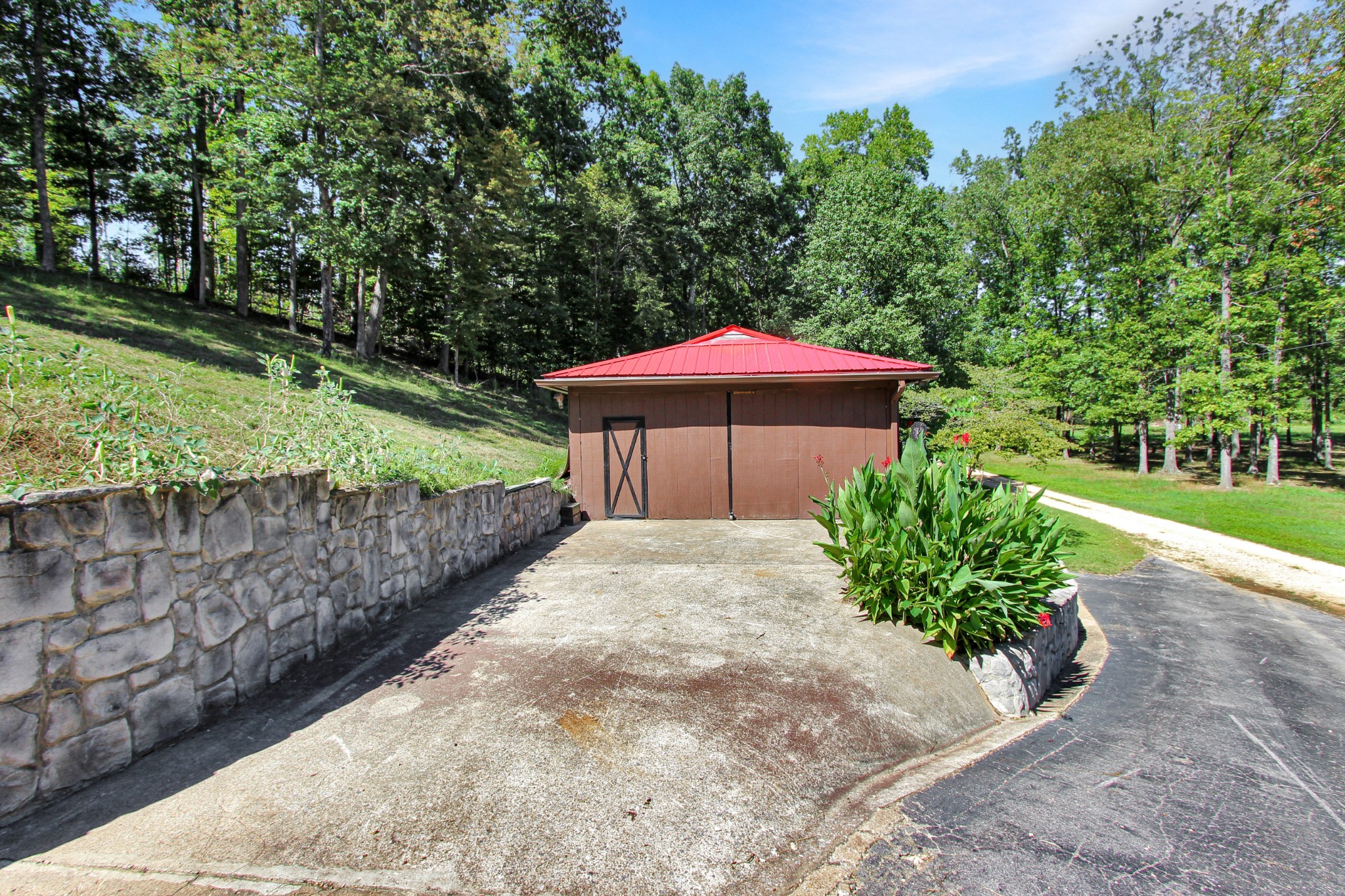 574 Short Creek Road Dover, TN 37058 - Photo 27 of 47 Gallery Image 27