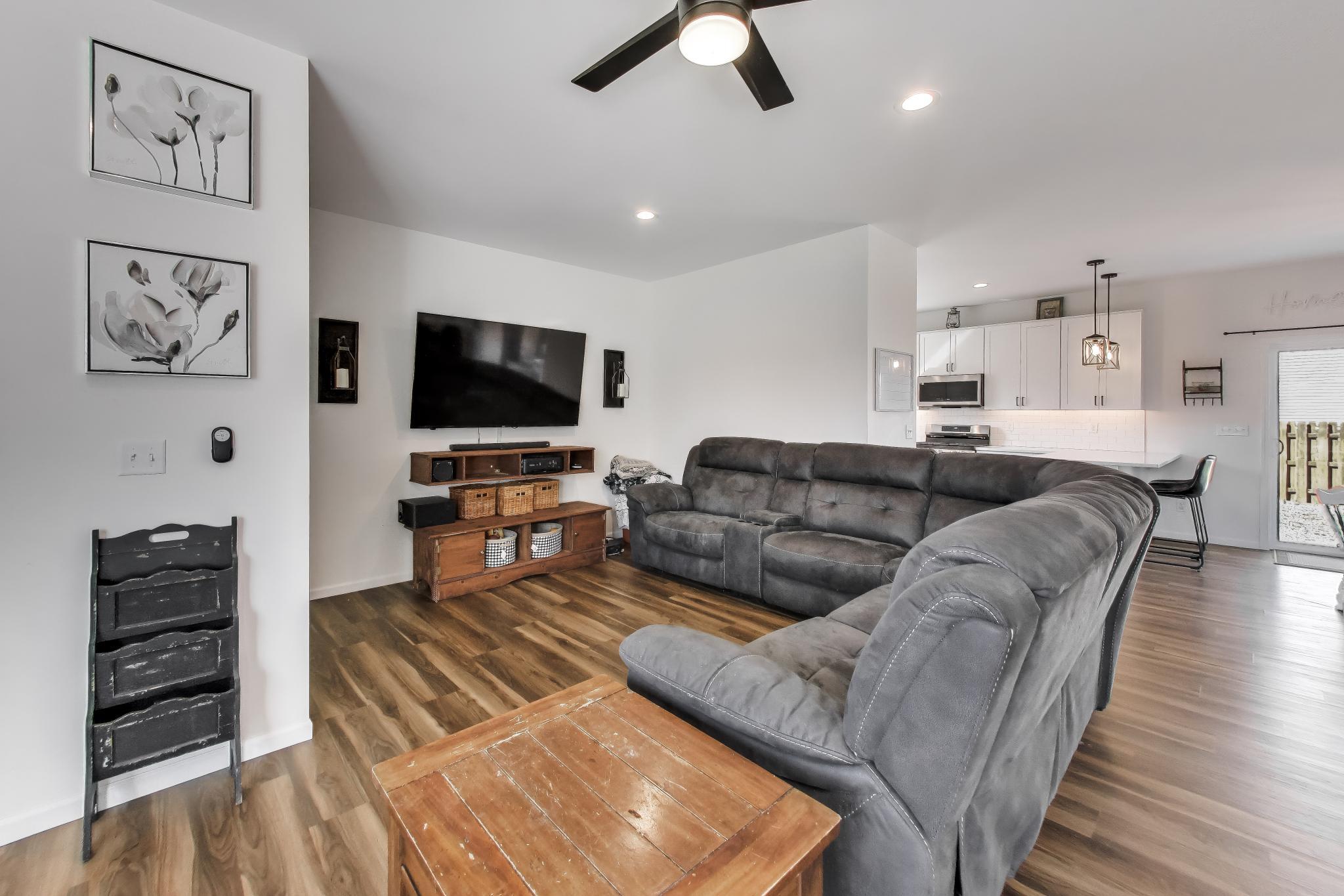 W1328 Eastwood Road Bloomfield, WI 53128 - Photo 9 of 29 af_0002
