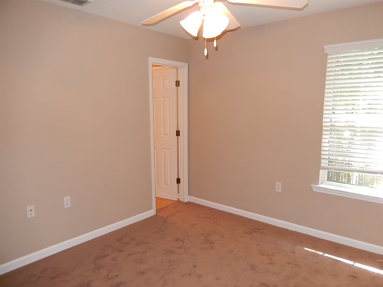 591 Fulton Road, Unit B Tallahassee, FL 32312 - Photo 4 of 16
