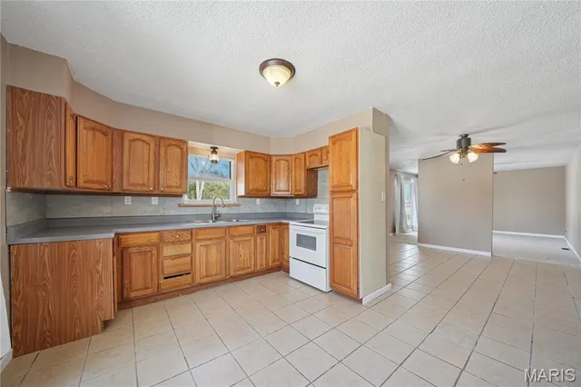 $170,000 | 4271 Old Road, De Soto, MO 63020