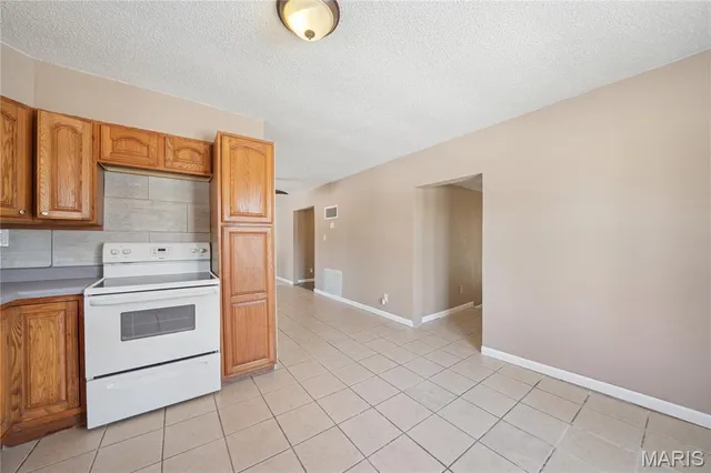 $170,000 | 4271 Old Road, De Soto, MO 63020