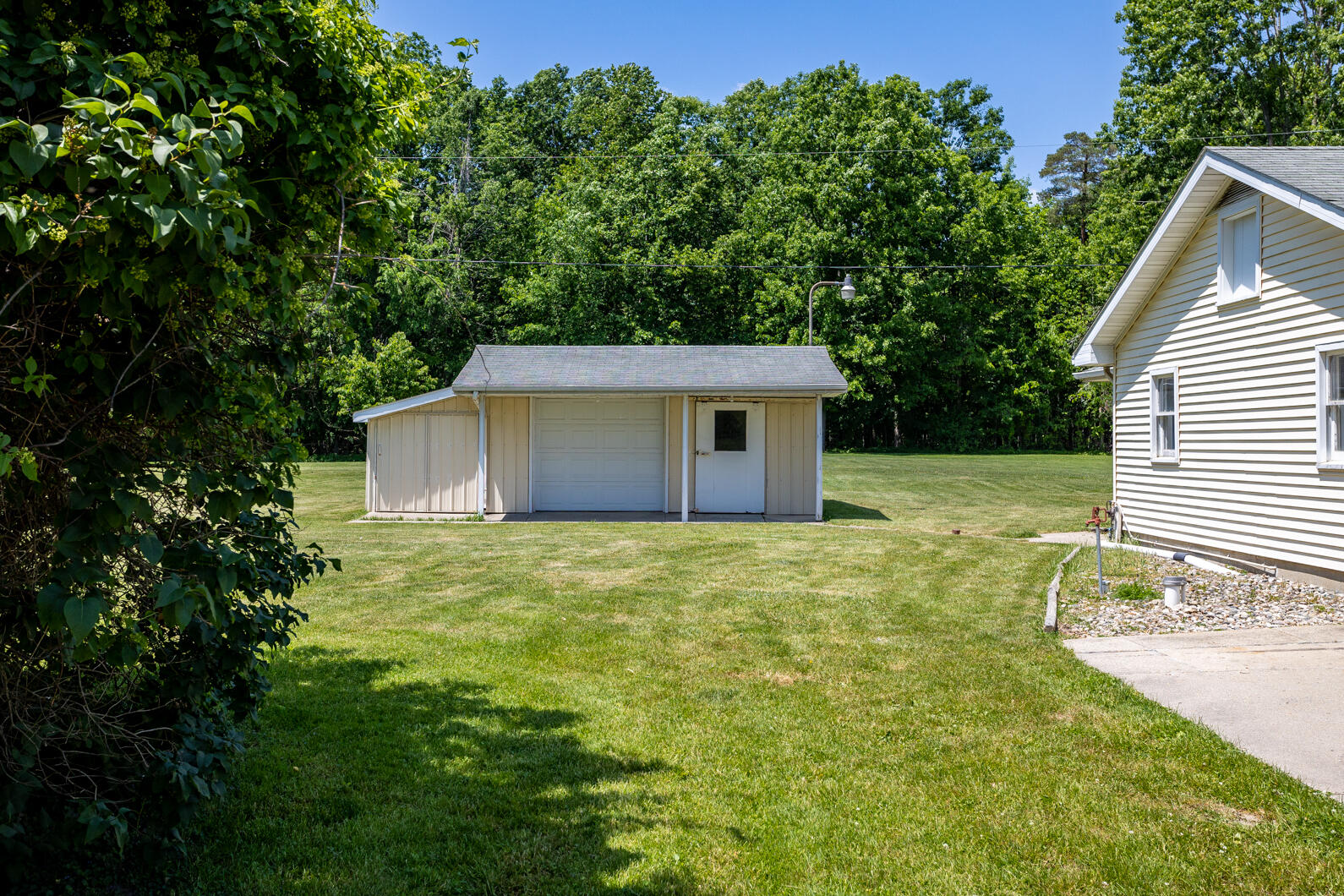 4530 Meridian Road Addison, MI 49220 - Photo 43 of 58 0N0A5624