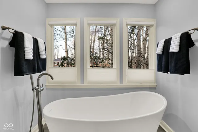 $875,000 | 118 White Horse Lane, Fishers, IN 46038