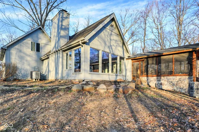 $875,000 | 118 White Horse Lane, Fishers, IN 46038