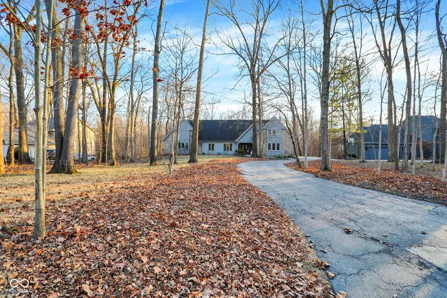 $875,000 | 118 White Horse Lane, Fishers, IN 46038