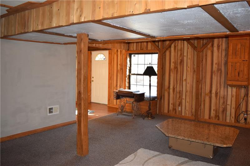 439 Fox Road Pittsburgh, PA 15239 - Photo 22 of 25
