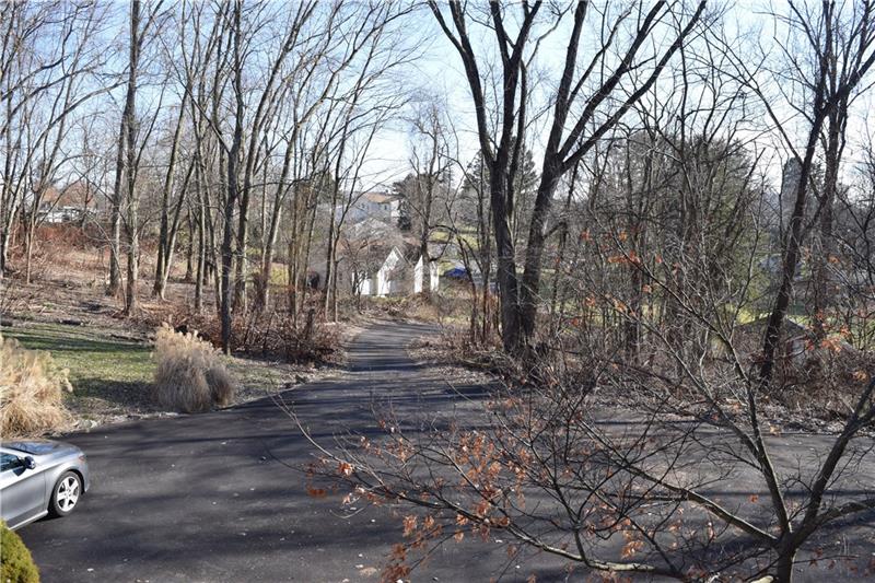 439 Fox Road Pittsburgh, PA 15239 - Photo 24 of 25