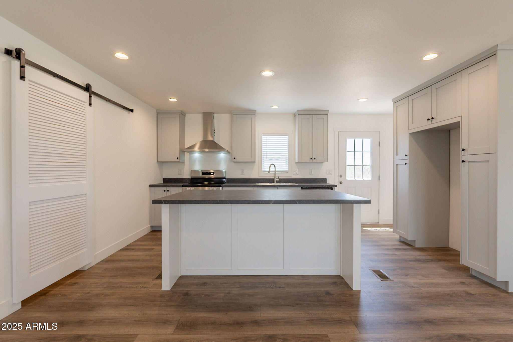 1932 South Starr Road Apache Junction, AZ 85119 - Photo 12 of 56 14-web-or-mls-Starr-14