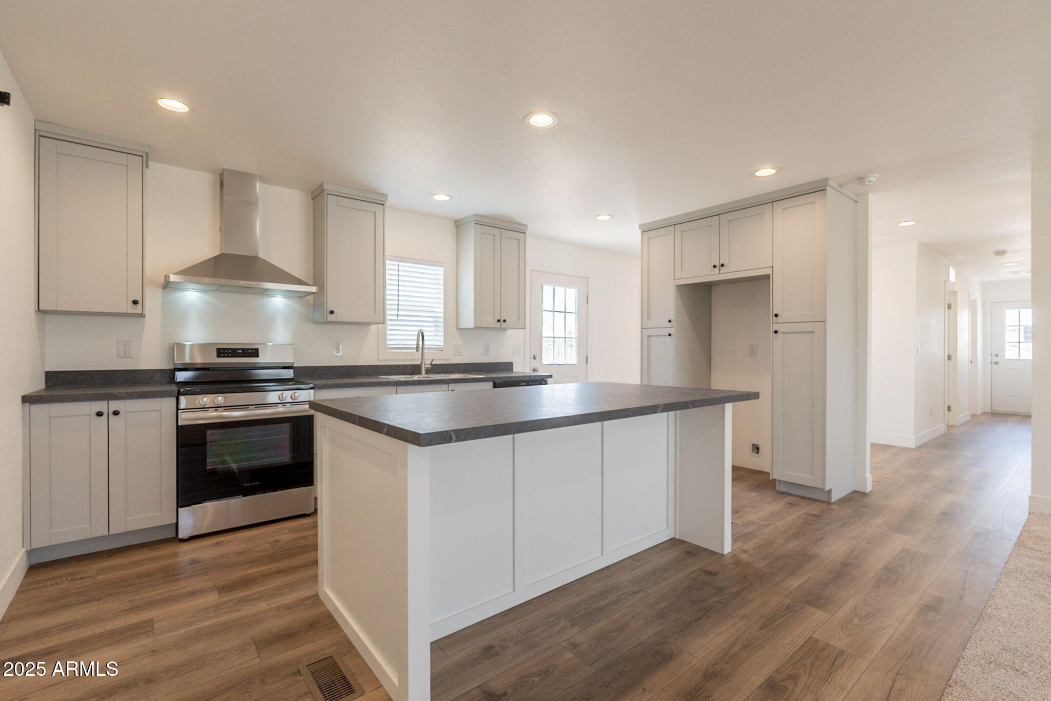 1932 South Starr Road Apache Junction, AZ 85119 - Photo 15 of 56 16-web-or-mls-Starr-16