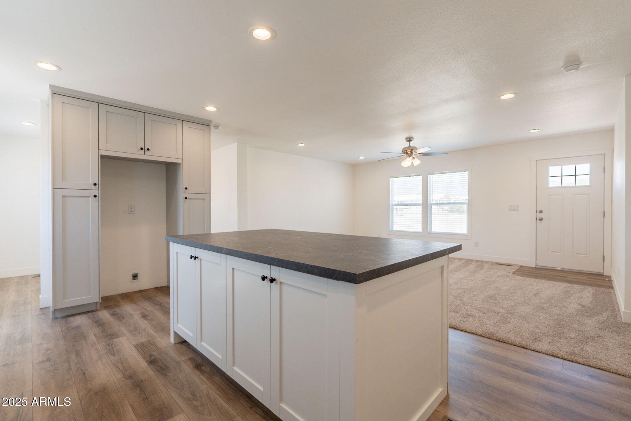 1932 South Starr Road Apache Junction, AZ 85119 - Photo 16 of 56 17-web-or-mls-Starr-17