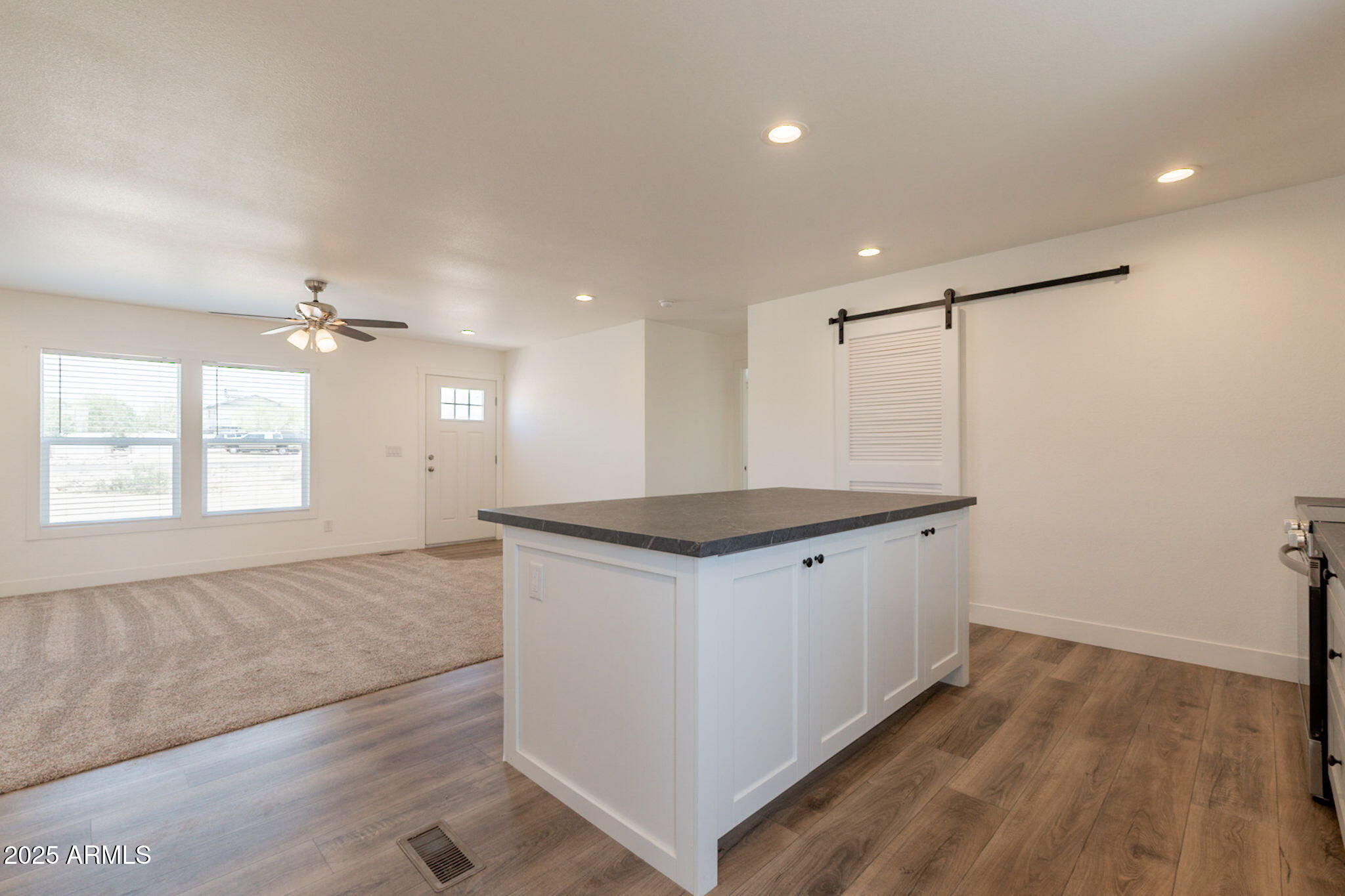 1932 South Starr Road Apache Junction, AZ 85119 - Photo 17 of 56 18-web-or-mls-Starr-18