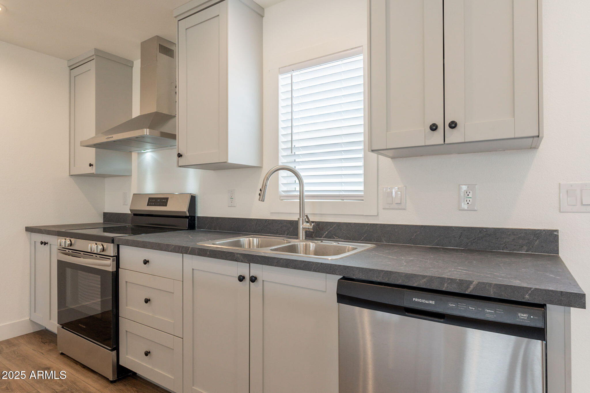 1932 South Starr Road Apache Junction, AZ 85119 - Photo 18 of 56 19-web-or-mls-Starr-19