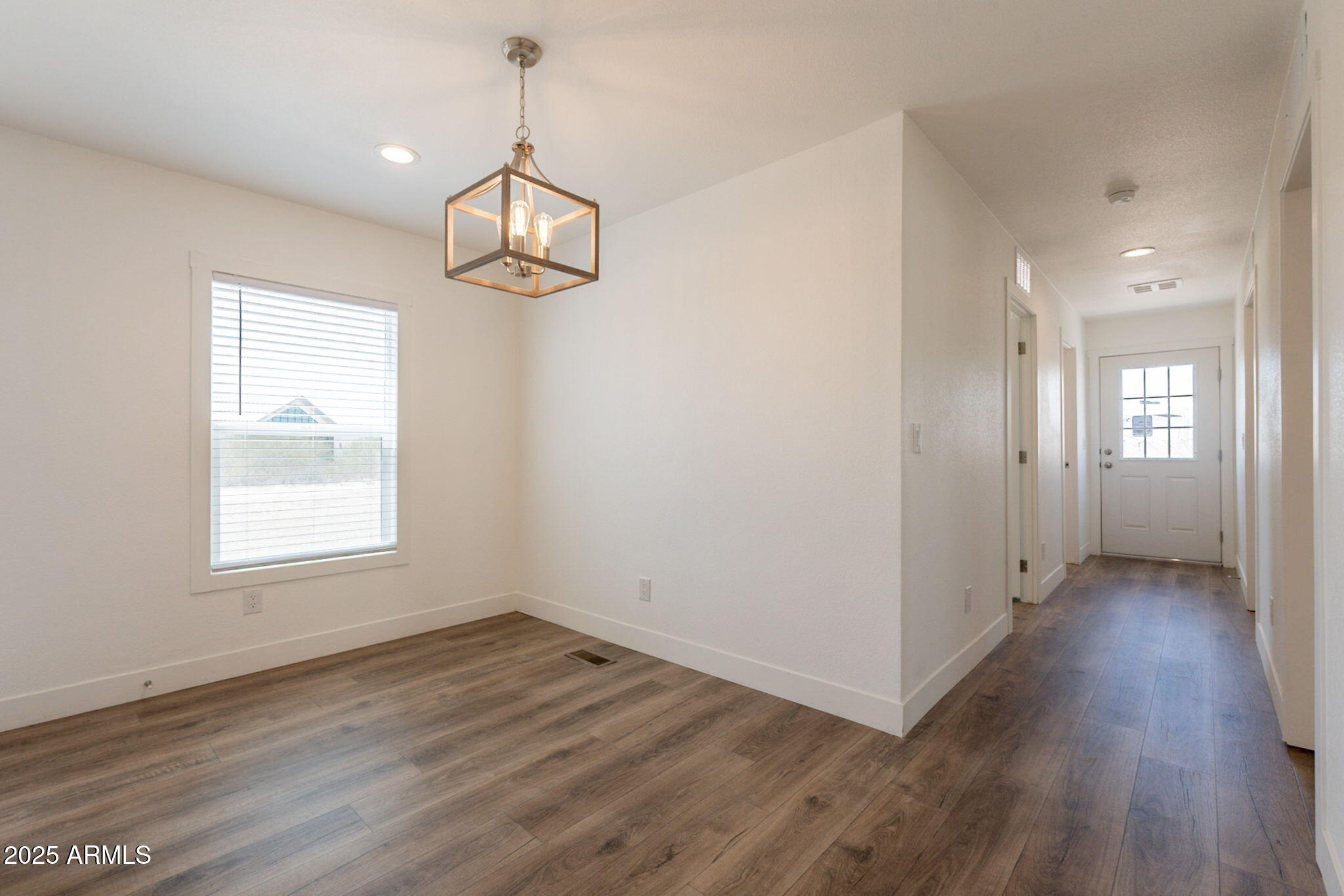 1932 South Starr Road Apache Junction, AZ 85119 - Photo 20 of 56 21-web-or-mls-Starr-21