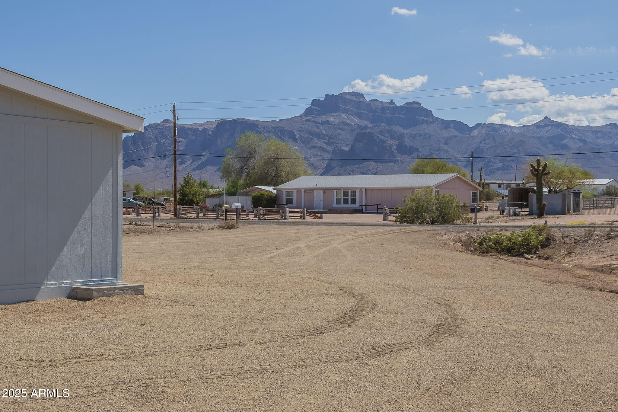 1932 South Starr Road Apache Junction, AZ 85119 - Photo 48 of 56 60-web-or-mls-Start Rd-5