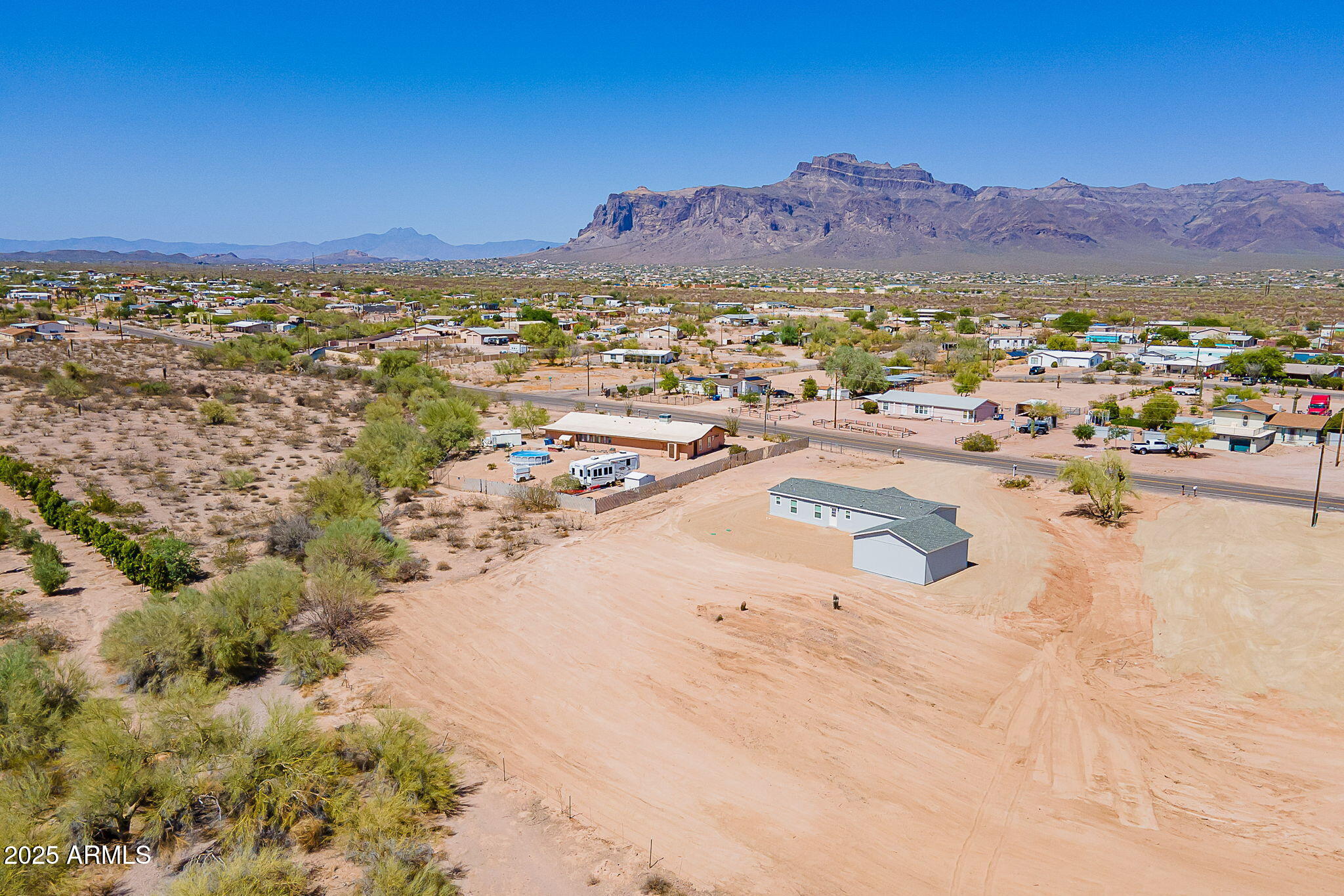 1932 South Starr Road Apache Junction, AZ 85119 - Photo 56 of 56 75-web-or-mls-Starr-aerial-5