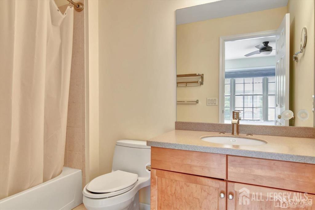 248 River Road Piscataway, NJ 08854 - Photo 7 of 17