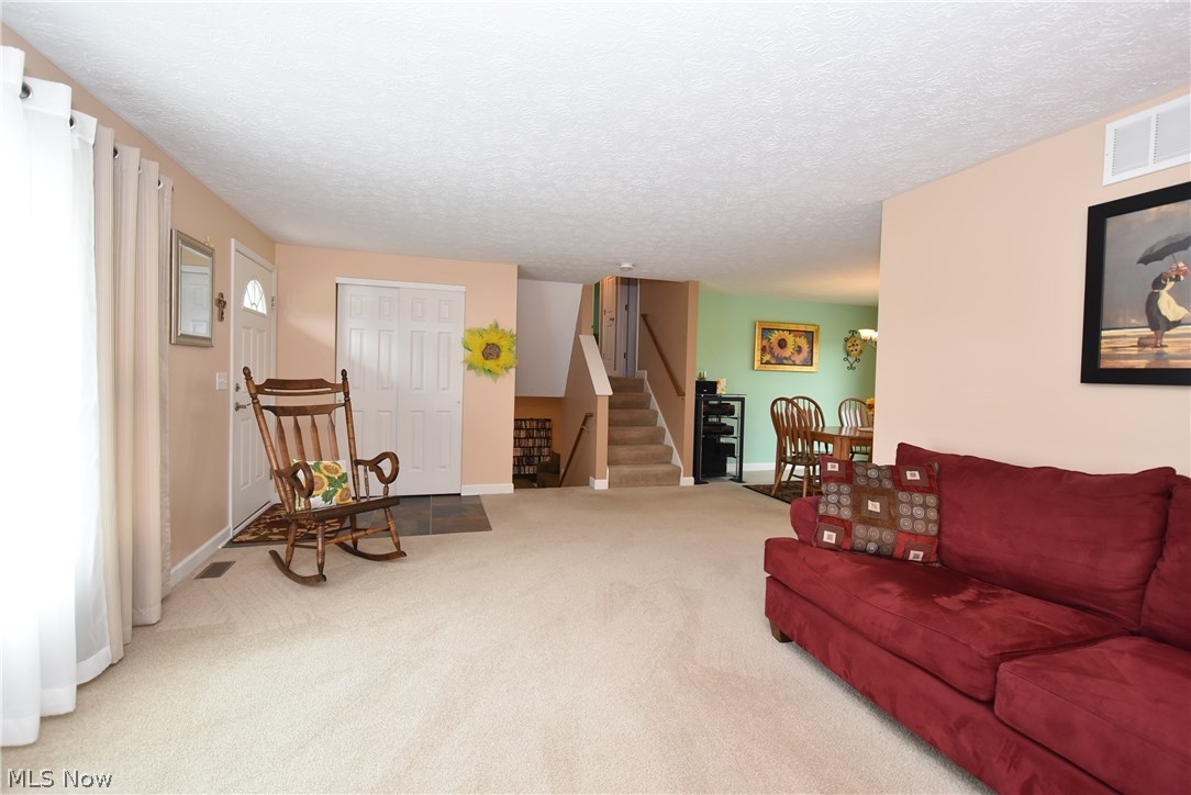 13737 Quarry Road Oberlin, OH 44074 - Photo 6 of 35 Gallery Image 6