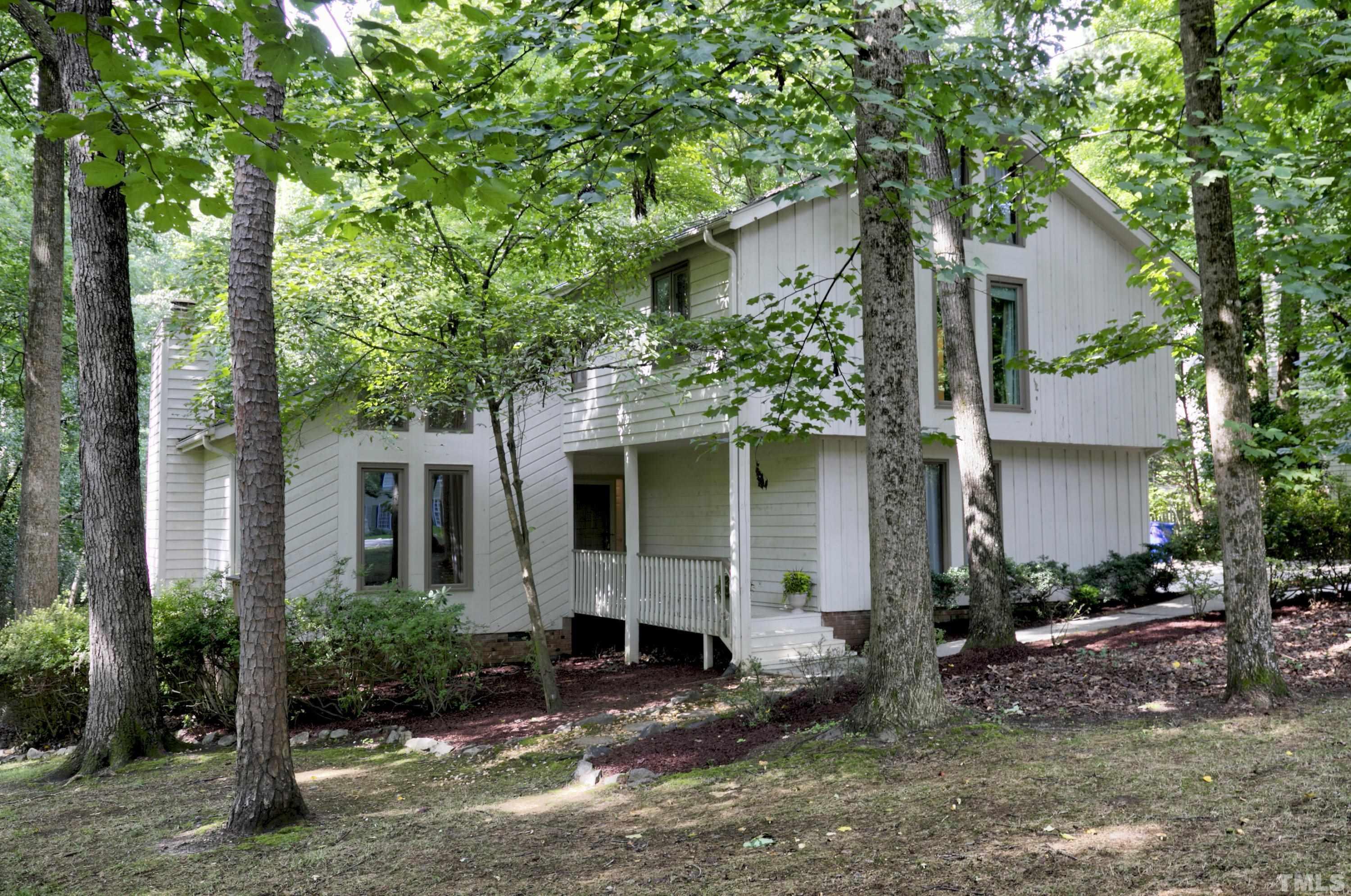 10505 Tree Bark Court Raleigh, NC 27613 - Photo 3 of 42