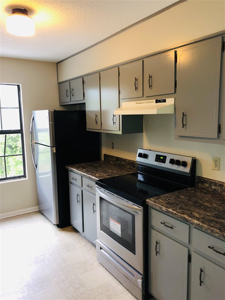 1070 Bayshore Road, Unit G Gulf Breeze, FL 32563 - Photo 10 of 10