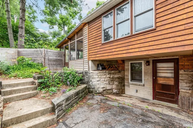 $614,900 | 1113 East Wylie Street, Bloomington, IN 47401