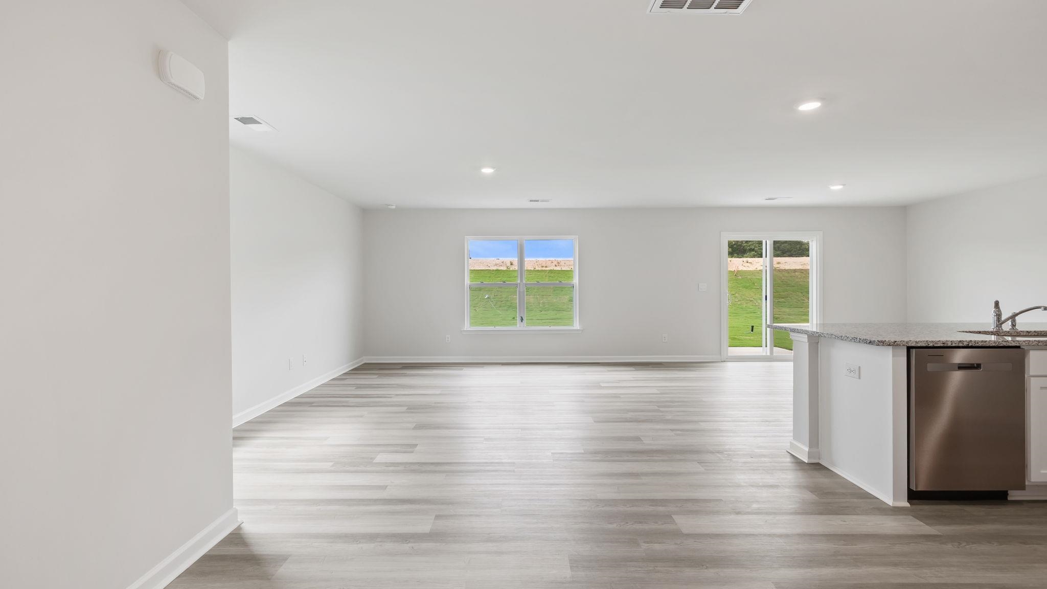 517 Cordgrass Road Fountain Inn, SC 29644 - Photo 4 of 30 Gallery Image 4