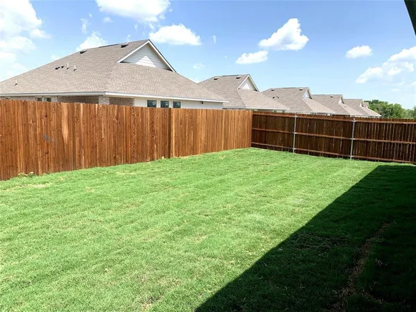 $2,100 | 513 Peel Street, Fate, TX 75189