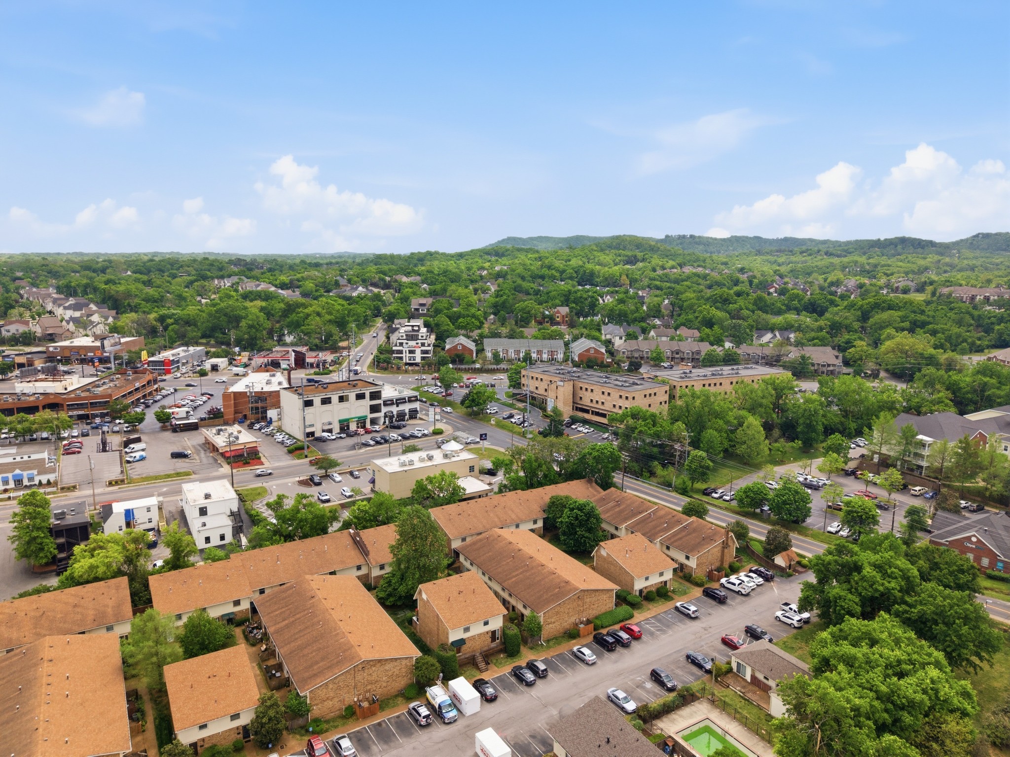 2116 Hobbs Road, Unit L7 Nashville, TN 37215 - Photo 19 of 22