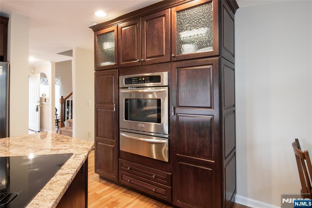 28 Old 4th Drive Oak Ridge, NJ 07438 - Photo 5 of 41