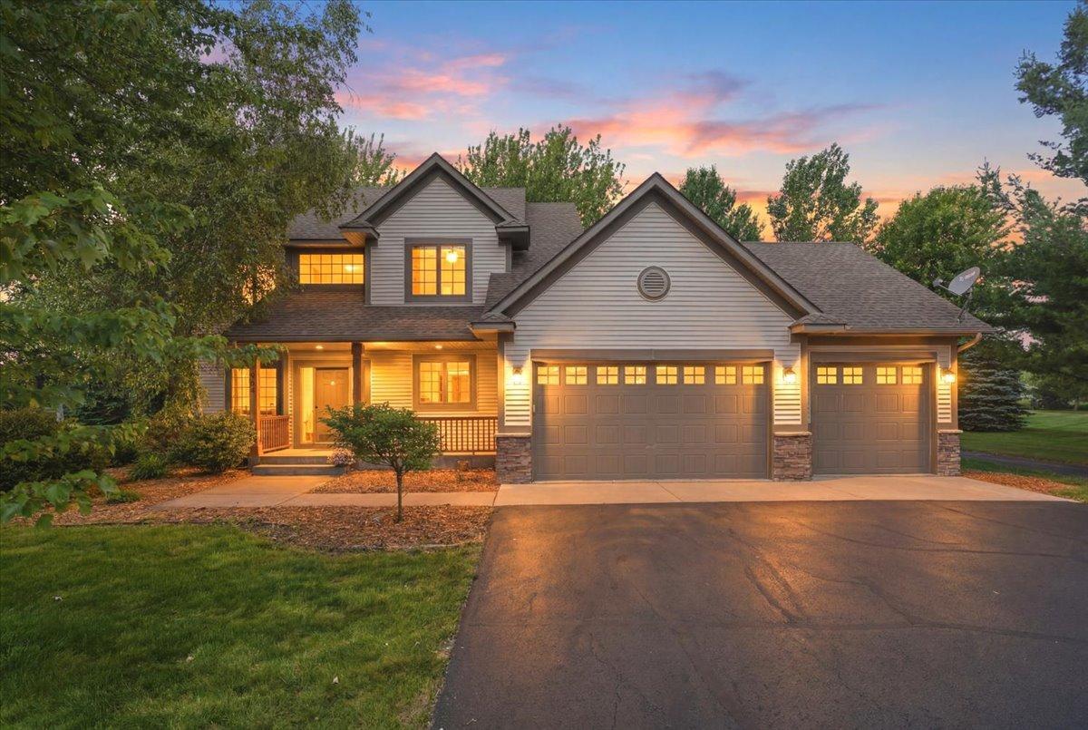 964 Fraser Lane Hudson, WI 54016 - Photo 1 of 34