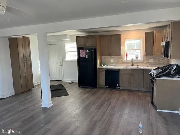 $3,000 | 3240 Concord Road, Aston, PA 19014