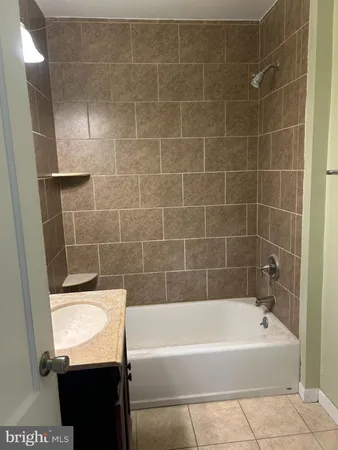 $3,000 | 3240 Concord Road, Aston, PA 19014