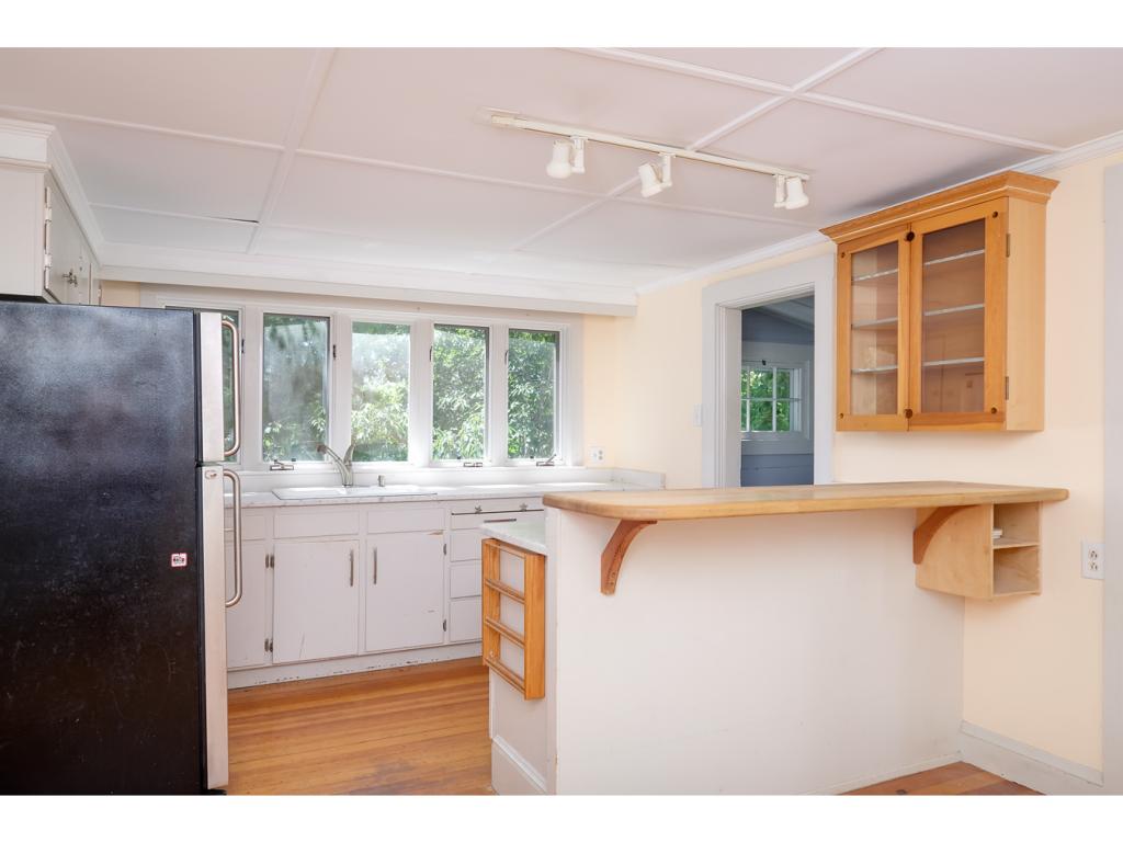 23 Lindsay Road York, ME 03909 - Photo 5 of 36