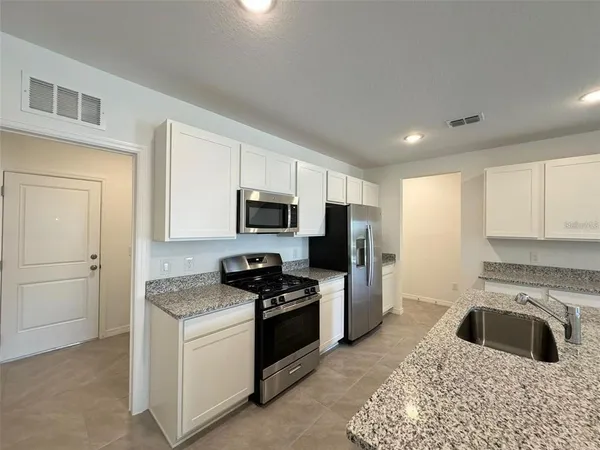 $2,350 | 15002 Windflower Alley, Winter Garden, FL 34787