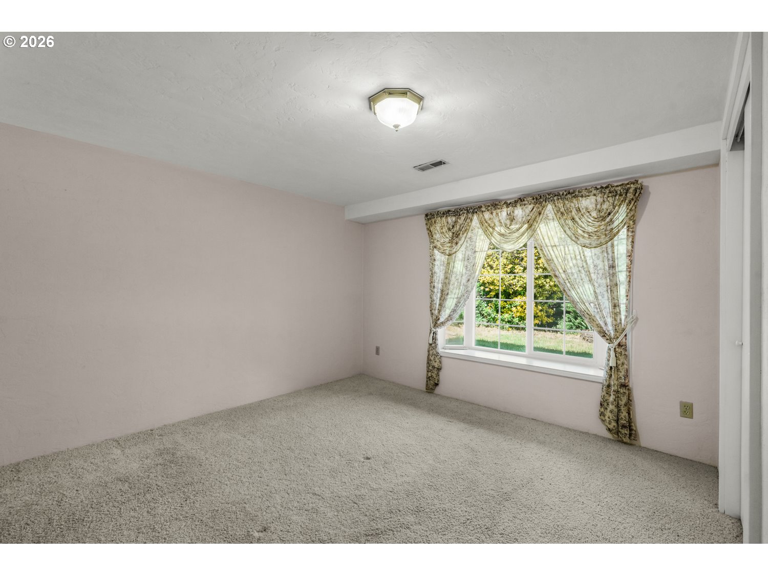 2225 West 28th Avenue Eugene, OR 97405 - Photo 22 of 34