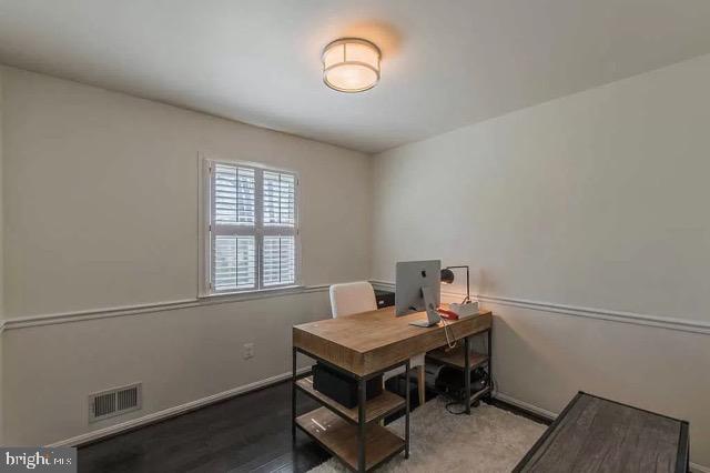 8629 Bristlecone Place Springfield, VA 22153 - Photo 17 of 28