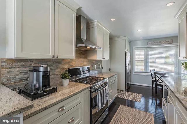 8629 Bristlecone Place Springfield, VA 22153 - Photo 8 of 28