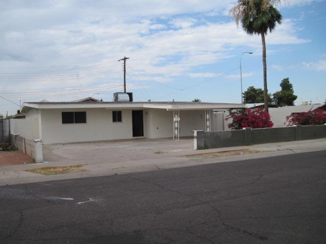 4245 West Cheery Lynn Road Phoenix, AZ 85019 - Photo 1 of 7 Front of house