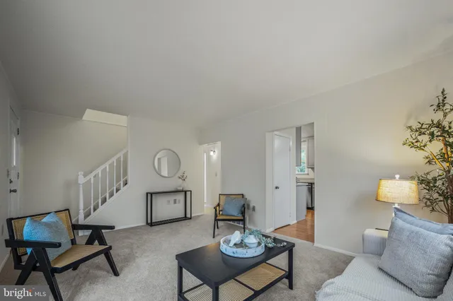 $375,000 | 6 Mountain Road, Linthicum Heights, MD 21090