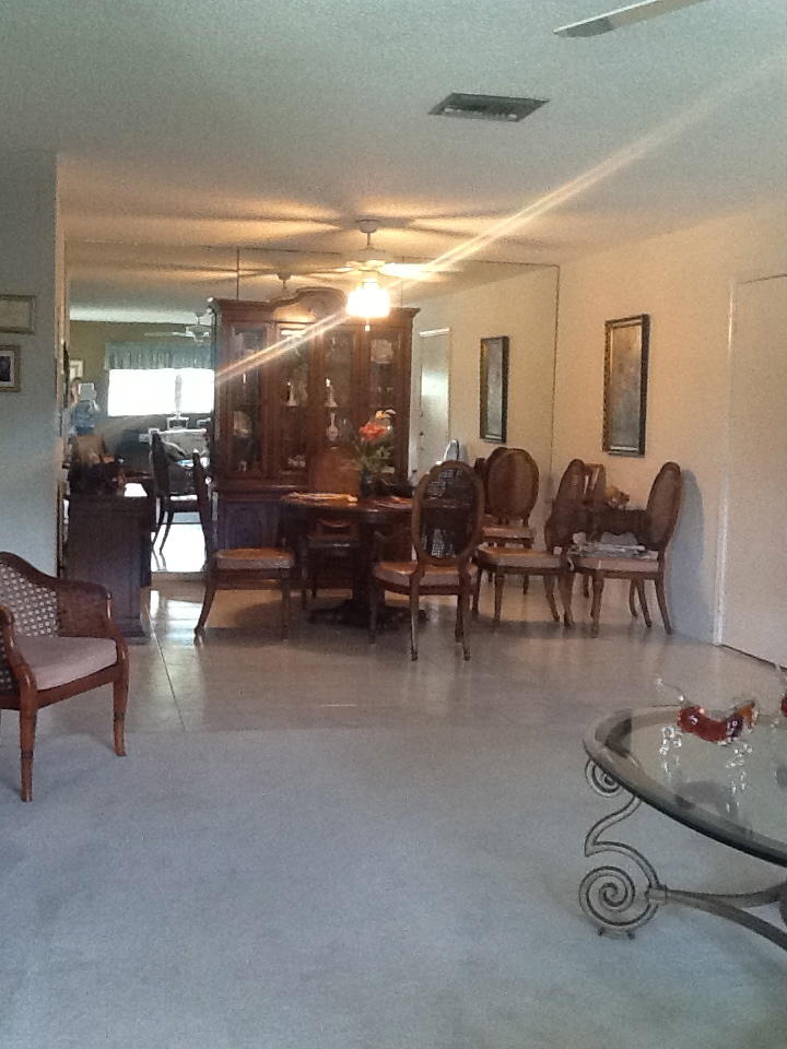22775 Southwest 66th Avenue, Unit 206 Boca Raton, FL 33428 - Photo 4 of 7 DINING AREA
