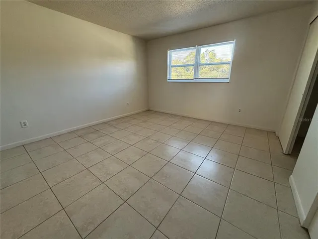 $1,200 | 1008 Pinellas Street, Unit 11, Clearwater, FL 33756