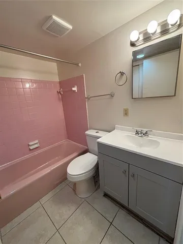 $1,200 | 1008 Pinellas Street, Unit 11, Clearwater, FL 33756