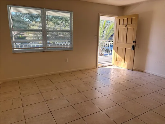 $1,200 | 1008 Pinellas Street, Unit 11, Clearwater, FL 33756