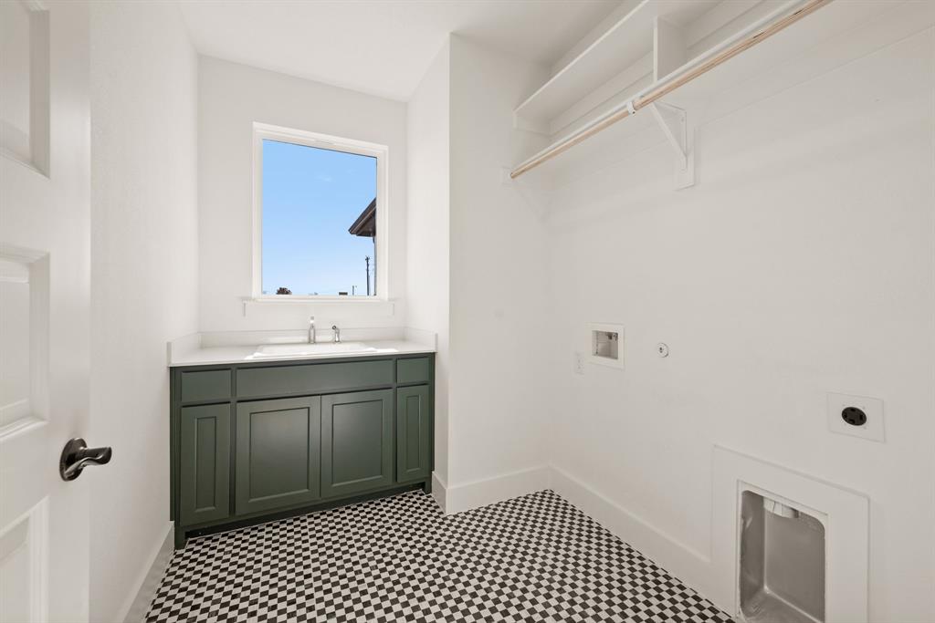 116 Evanston Court Rhome, TX 76078 - Photo 28 of 39