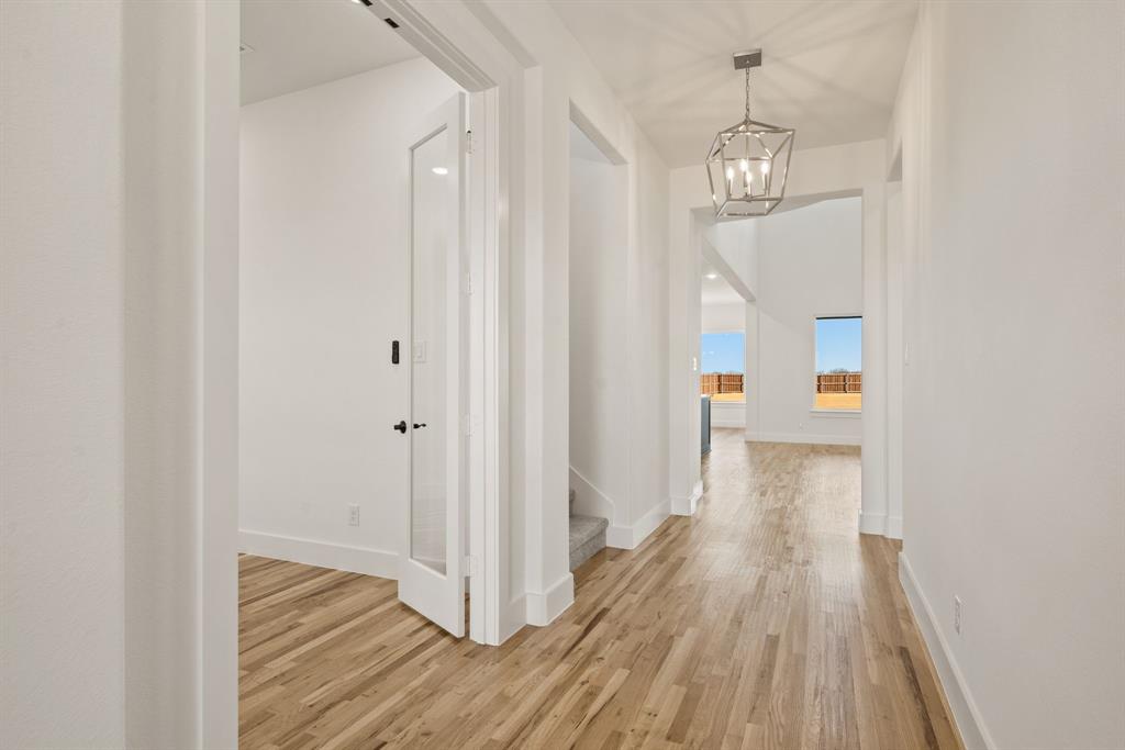 116 Evanston Court Rhome, TX 76078 - Photo 6 of 39