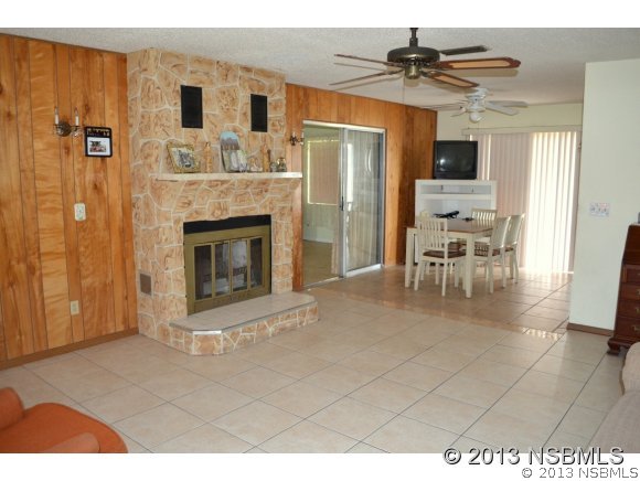 1702 Edgewater Drive Edgewater, FL 32132 - Photo 5 of 10 Gallery Image 5