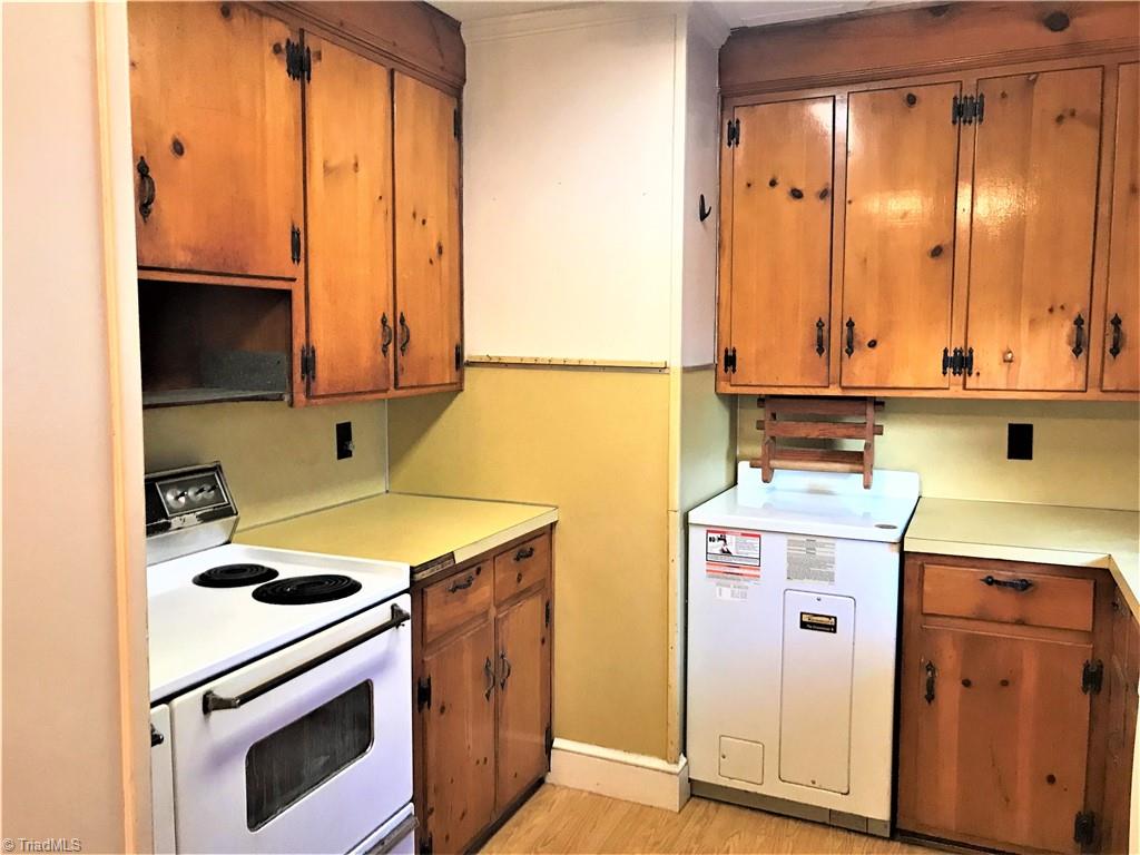 141 Setliff Road Reidsville, NC 27320 - Photo 14 of 20 Kitchen