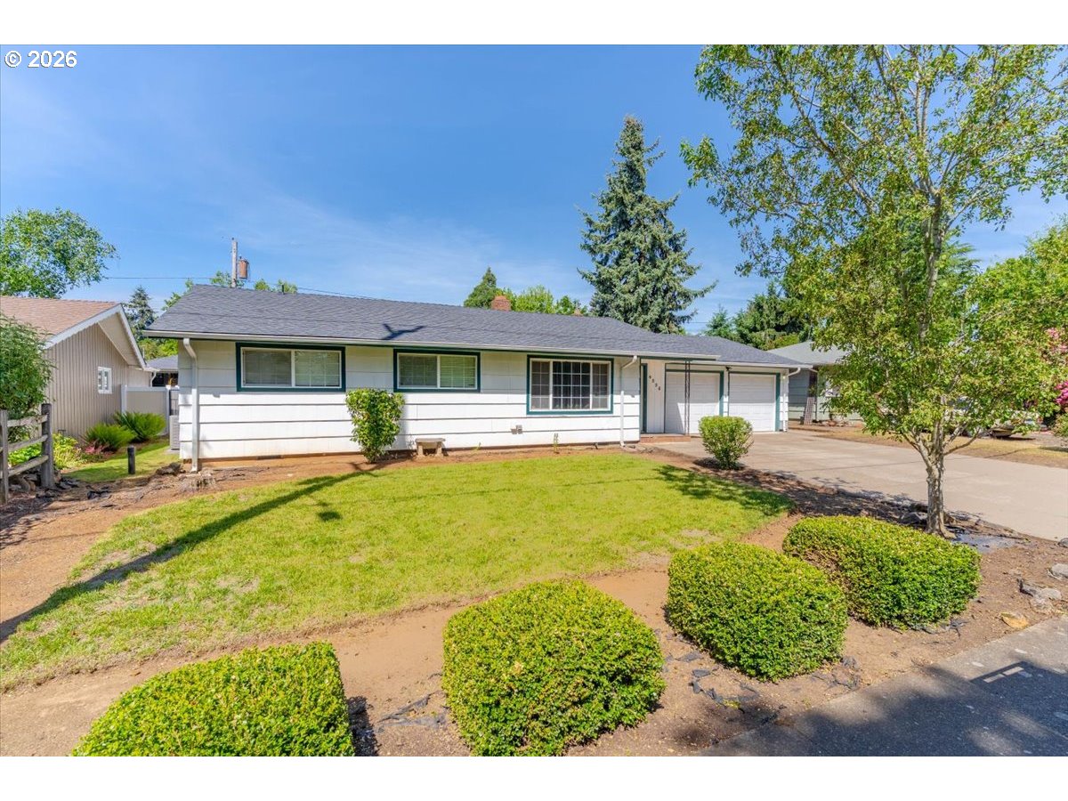 4335 Lone Oak Road Southeast Salem, OR 97302 - Photo 3 of 35