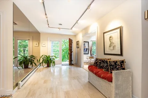 $1,250,000 | 83 Brookside Terrace, North Caldwell, NJ 07006