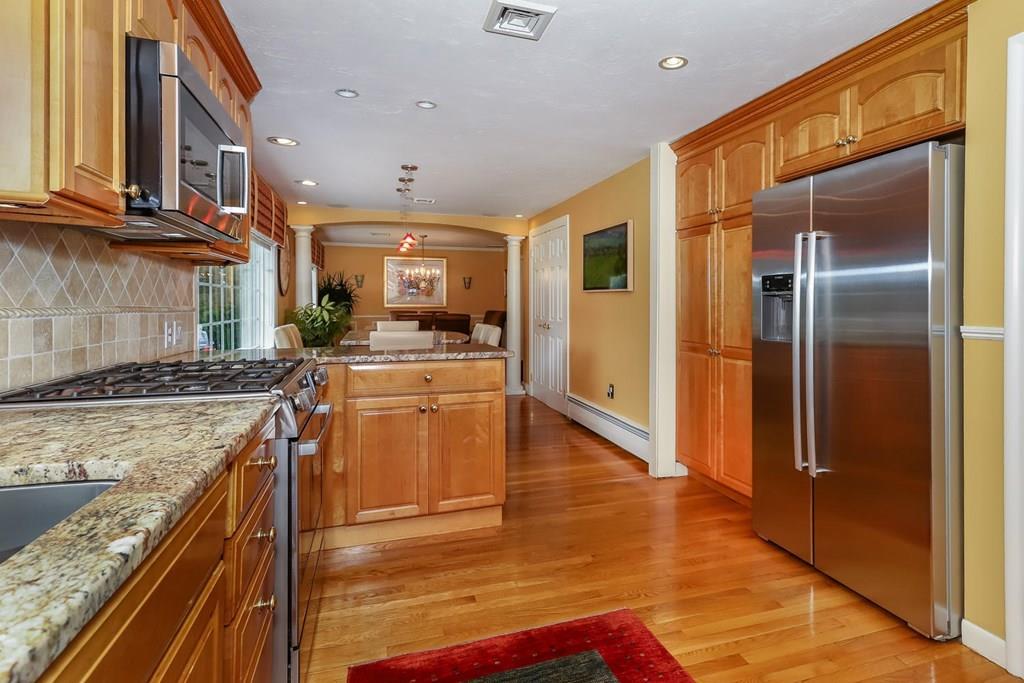 477 York Street Canton, MA 02021 - Photo 10 of 39 Gallery Image 10