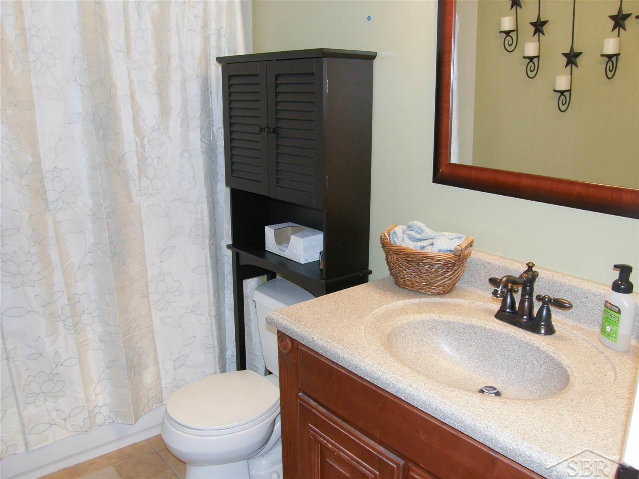 12101 Carpenter Road Flushing, MI 48433 - Photo 13 of 18 31316950-12.JPG